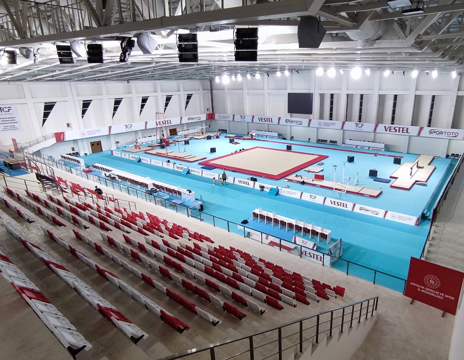 zeytinkoy-athletics-stadium