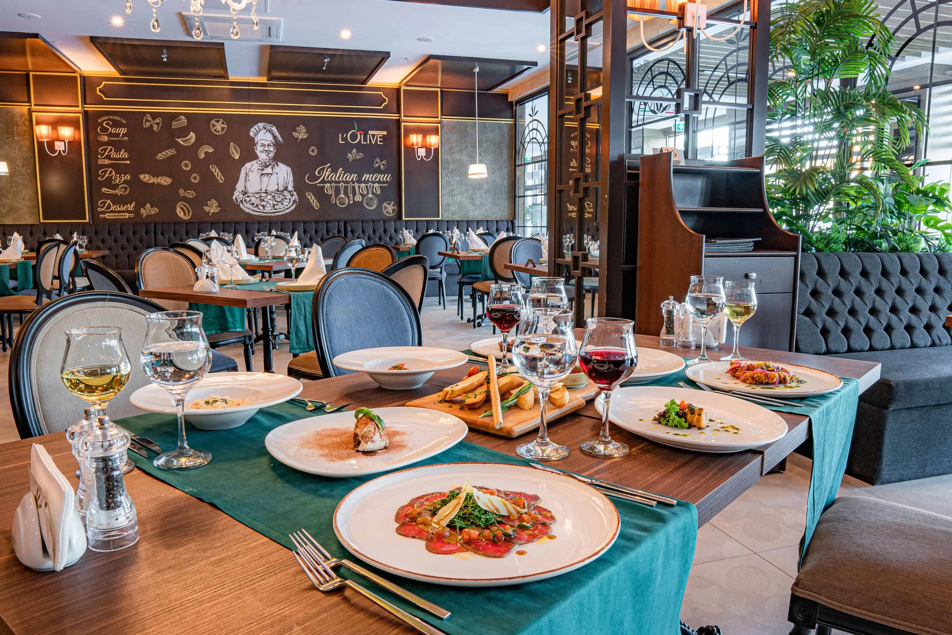 Italian à la carte restaurant at Aydinbey Queen’s Palace