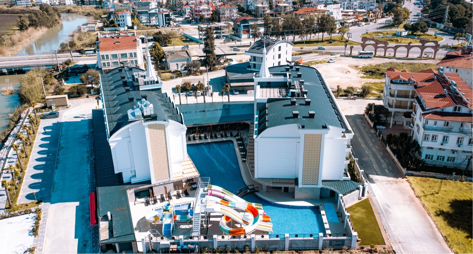 Belenli Resort Hotel buildings and outdoor pools