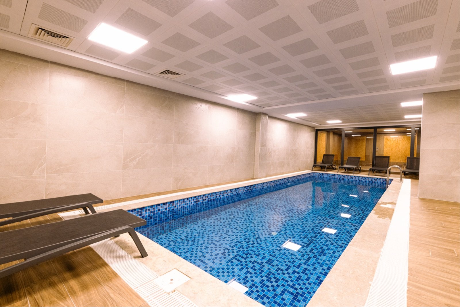Indoor pool at Belenli Resort Hotel