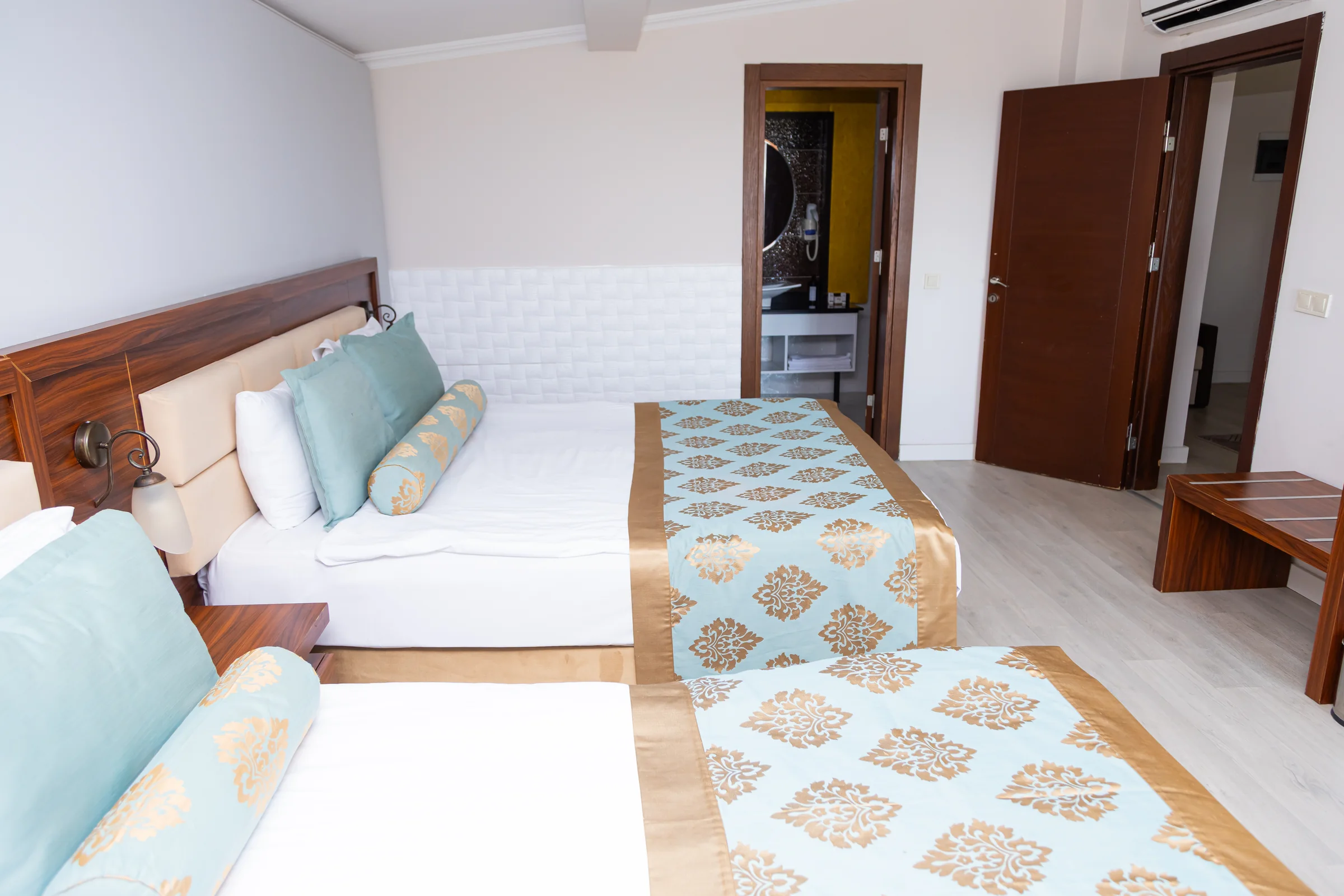 Chambre Standarde at Maya World Park